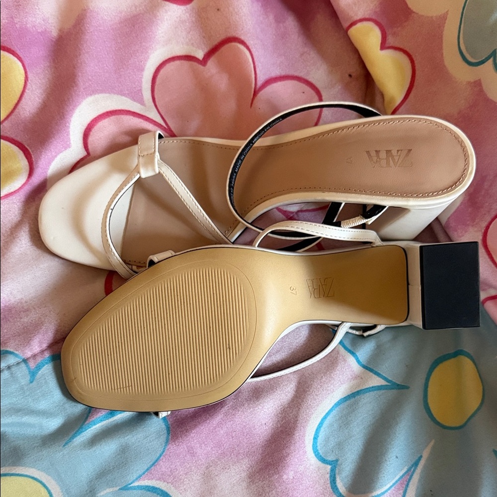 Zara Cream Strappy Block Heel Sandals with Thin Ankle Strap - Picture 2 of 6